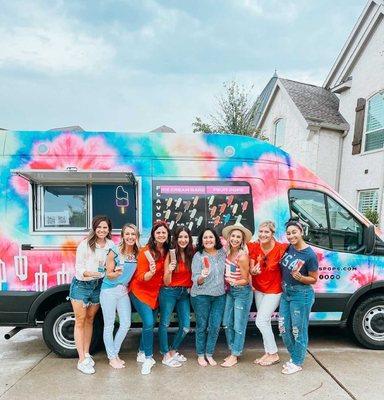 Frios ice cream and popsicle truck for events, parties, corporate delivery, catering & fundraising