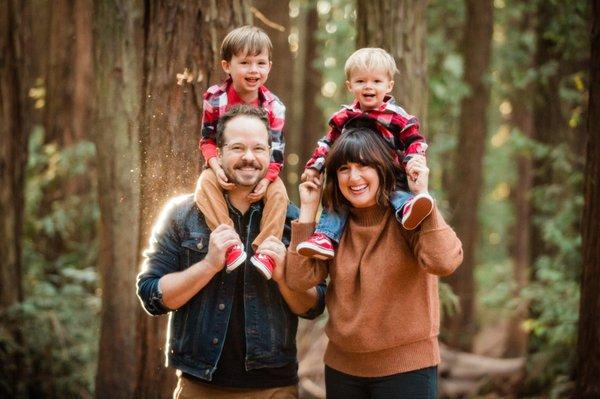 Family photos in Joaquin Miller Park.