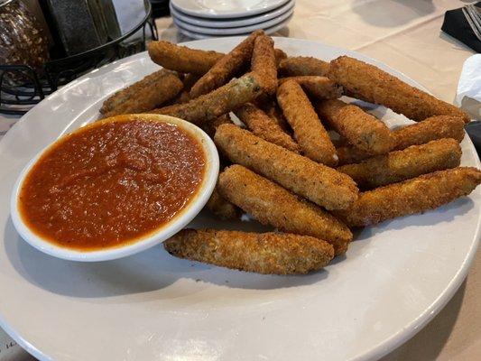 Zucchini sticks appetizer. Great portion size!