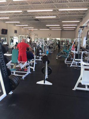 Large, Open free weight room. 3 flat benches, 3 areas to squat, dumbbells up to 120 pounds!