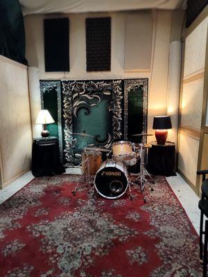 Tracking Room