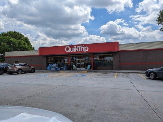 Outside the convenience store. Storefront. Older QuikTrip store.