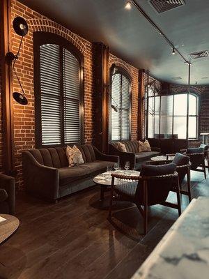 The Brown Downtown interior design is gorgeous! It feels like a loft on East Coast.