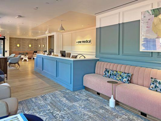 One Medical: Bedford Square right seating area