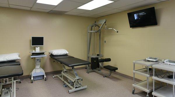 Hands-On Physical Therapy & Athletic Rehabilitation Center- Farmington Hills Location. Treatment Area.