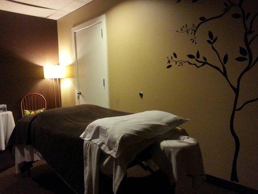 Seattle Acupuncture treatment room