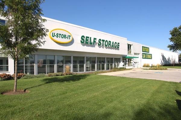 U-Stor-It Self Storage on Ogden Avenue in Lisle, IL near Napervile, IL and Woodridge, IL