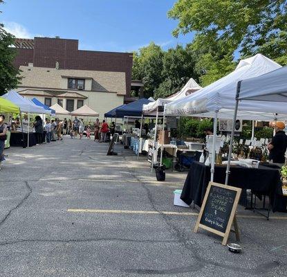 Ravenswood Farmers Market