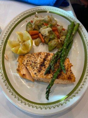 Delicious Salmon with asparagus