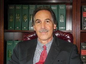 Attorney Robert DeCurtins