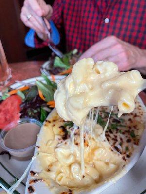 Gooey, creamy macaroni & cheese with a tasty salad too.