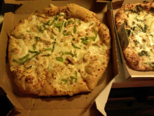 11 bits of chicken, onion, bell pepper and provolone.  This Pizza had 3" if bread without toppings.  I ordered it for guest.