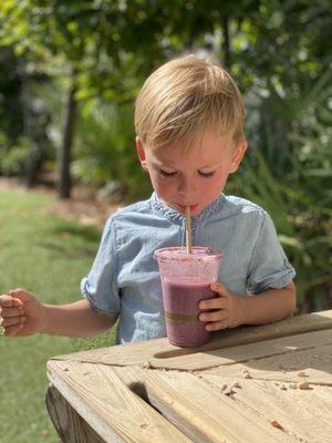 Strawberry banana with apple juice smoothie