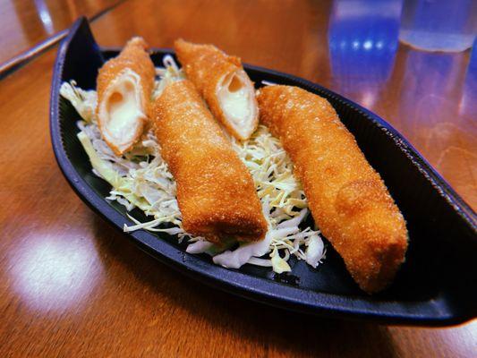 Cheese Egg Roll