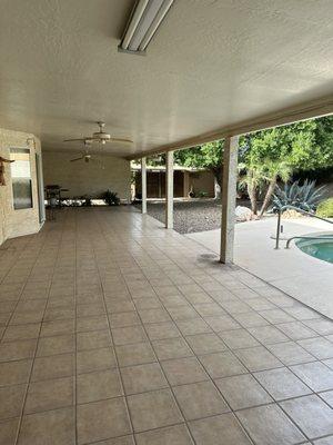 Best patio in town! Call Tom Speaks the best real estate agent in Chandler to view this home