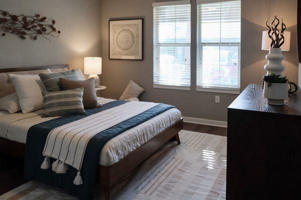 Creekside Ranch Apartments Renovated Bedroom