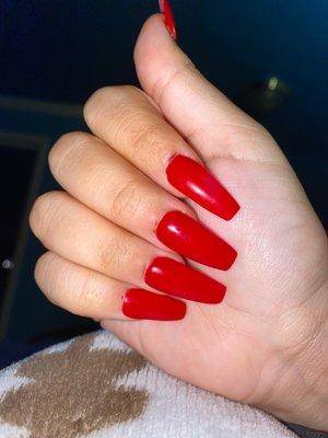 L A Nails