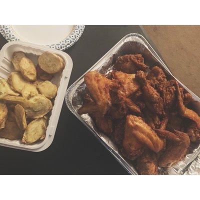 Johnny's Fried Chicken & Comida Hispana