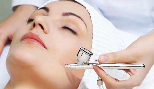 Intraceuticals Oxygen Serum Infusion - Celebrities treatments.