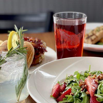 Arugula Strawberry &Goat Cheese Salad