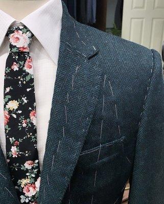 Bespoke Suit, we work closely with our clients to ensure every detail is tailored exactly to your preferences.