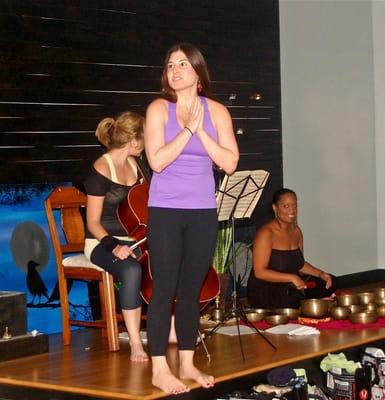 Jennifer Pastiloff Yoga