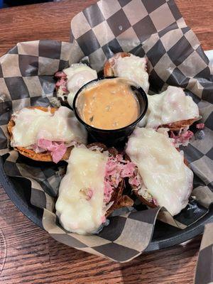 Reuben skins and thousand island dressing