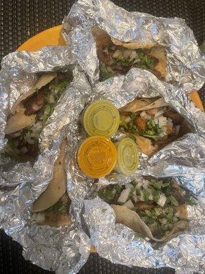 5 tacos! Pastor Taco, Barbacoa Taco, Beef Fajita Taco, Lengua Taco, Carnitas Taco