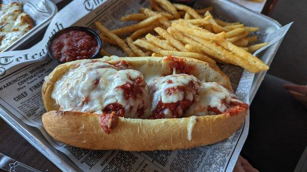 Meatball hoagie, skip the bun, just eat the balls