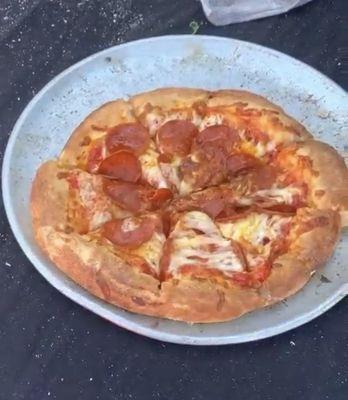 Pepperoni pizza