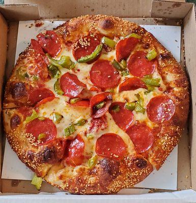 Small hand tossed round pepperoni and green pepper, sesame see crust