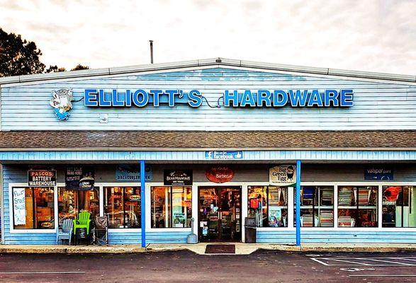 Locally owned hardware store in West Ocean City.