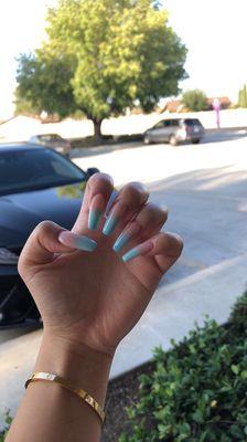 Blue ombre nails