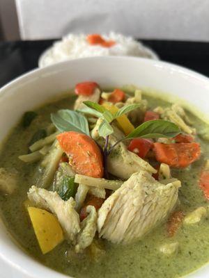 Green curry chicken