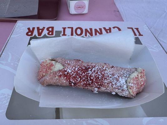 Strawberry cannoli