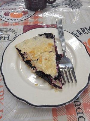 Elderberry pie