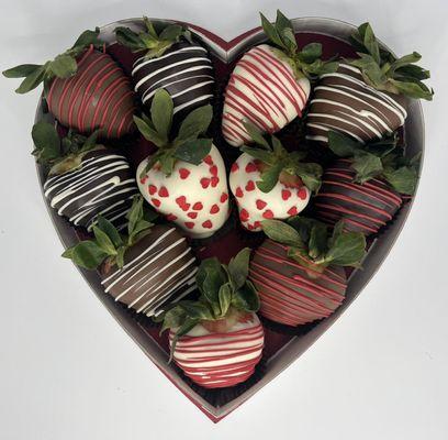 Chocolate covered strawberries, pre-order only