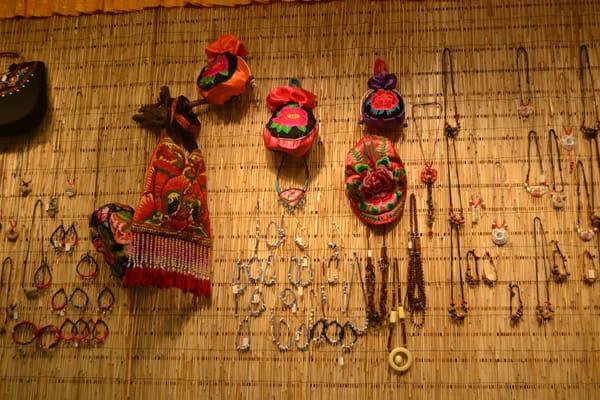 hand-make traditional handbags