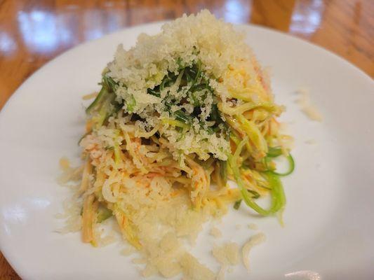 Spicy Kani and Seaweed Salad Mix