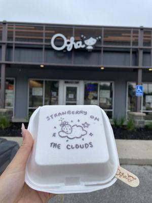 Exterior + Cute drawing on my Croffle box 3