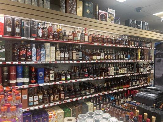 Top Hill Liquor