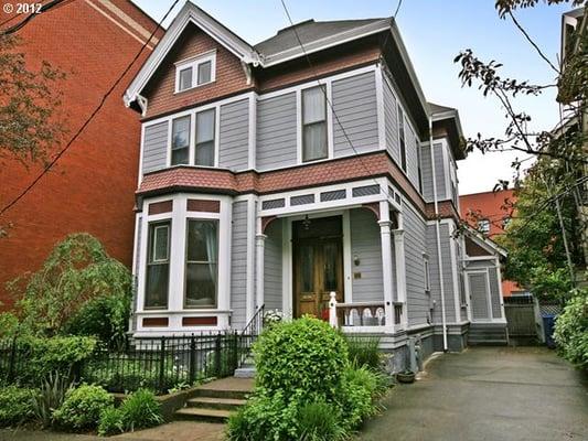 Sold! NW Alphabet District Victorian