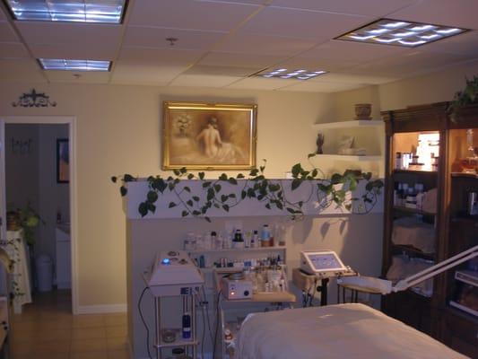 Relaxing Spa Studio located right in Redondo Beach Village