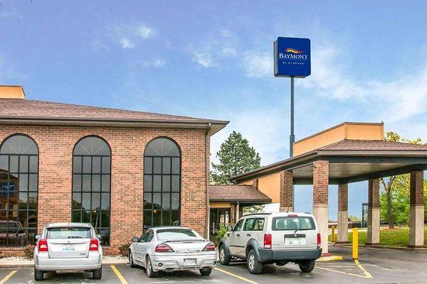 Days Inn By Wyndham Flint/Bishop International Airport