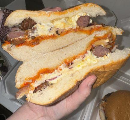 10 piece Ćevapi with traditional condiments