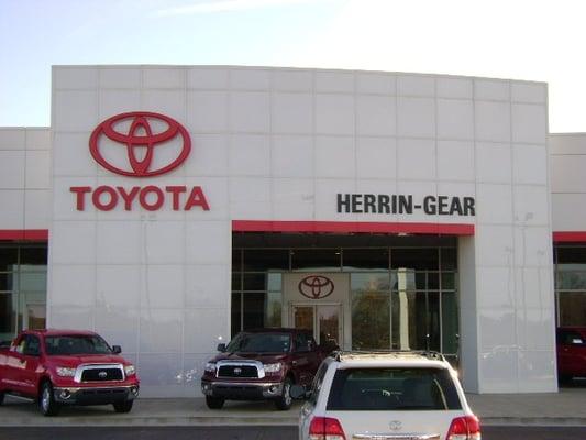 Herrin-Gear Toyota/Scion Dealership Front Entrance