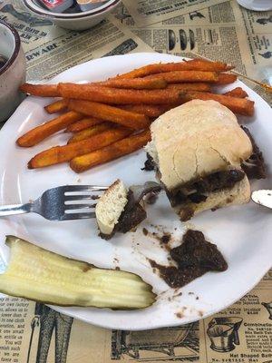 Lunch French Dip with sweet potatoes fries! Yummm