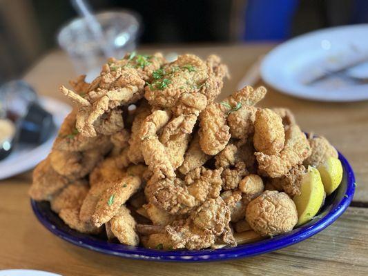 Giant Seafood Platter