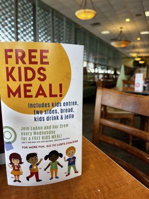 Kids eat free!