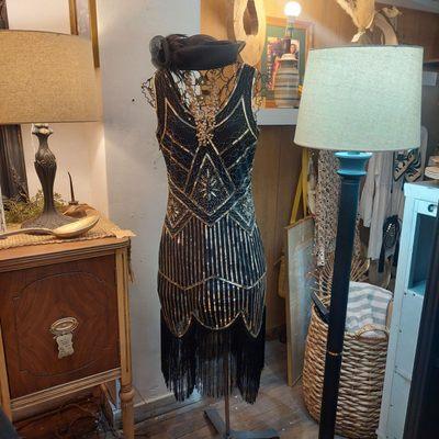 Beautiful flapper dress!